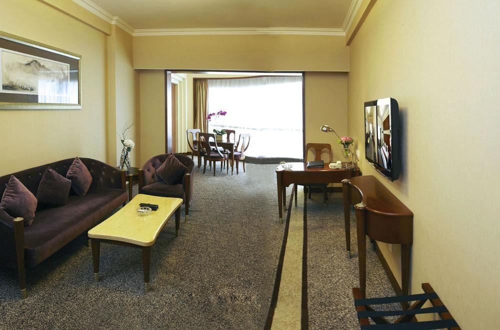 Dynasty Hotel Уенжоу Екстериор снимка